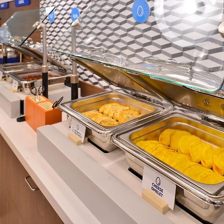 Holiday Inn Express & Suites - Staunton By Ihg Dış mekan fotoğraf