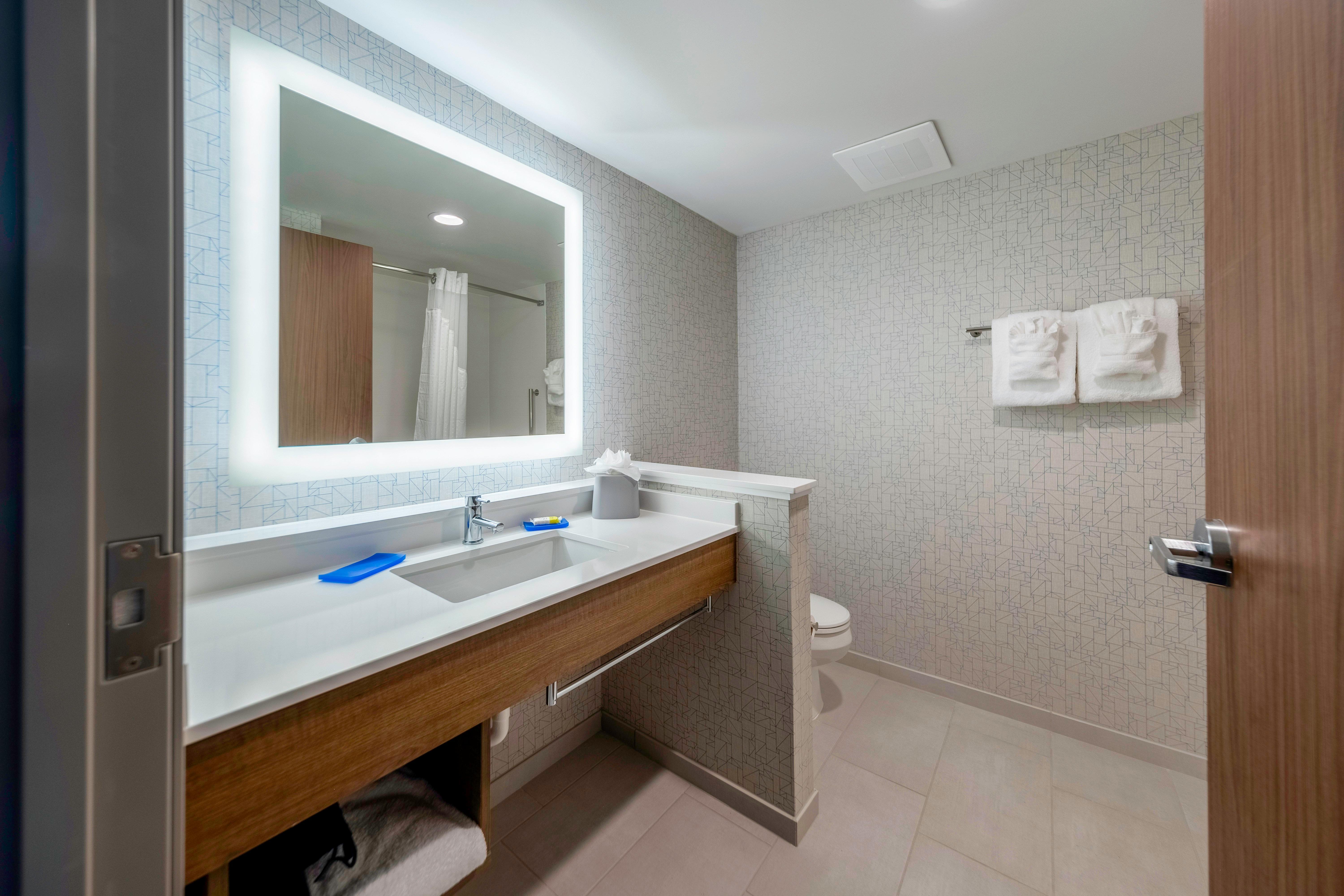 Holiday Inn Express & Suites - Staunton By Ihg Dış mekan fotoğraf