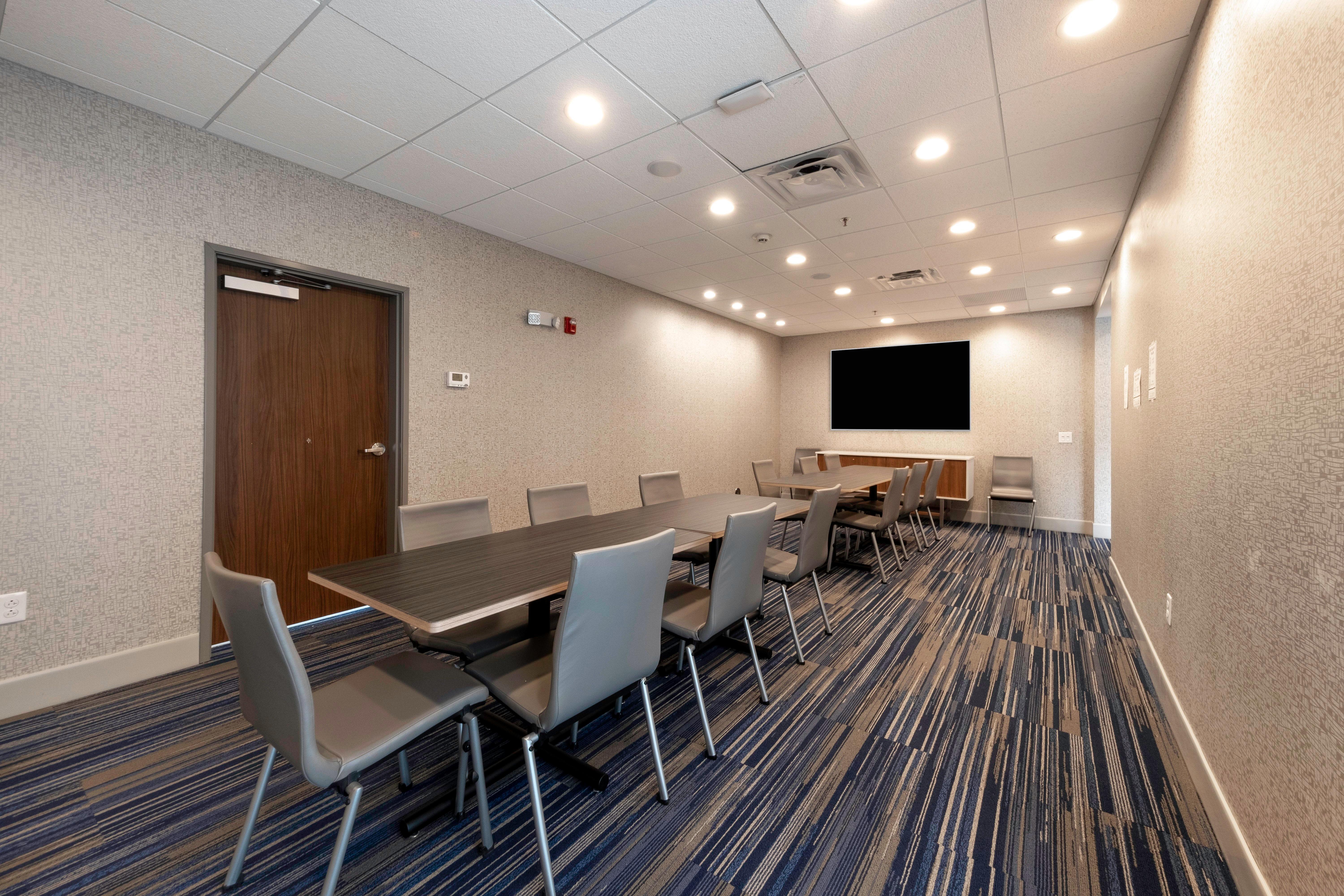 Holiday Inn Express & Suites - Staunton By Ihg Dış mekan fotoğraf