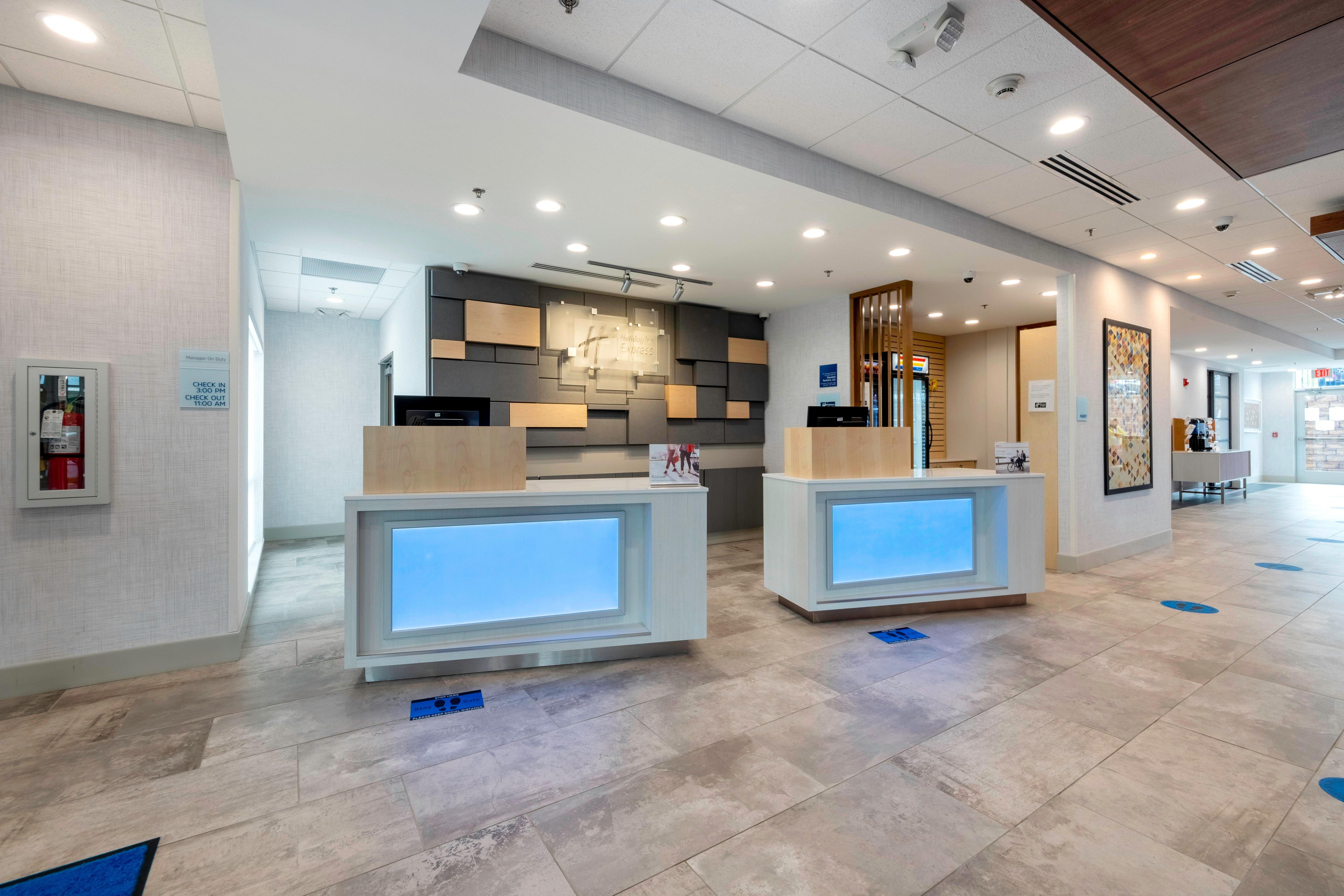 Holiday Inn Express & Suites - Staunton By Ihg Dış mekan fotoğraf